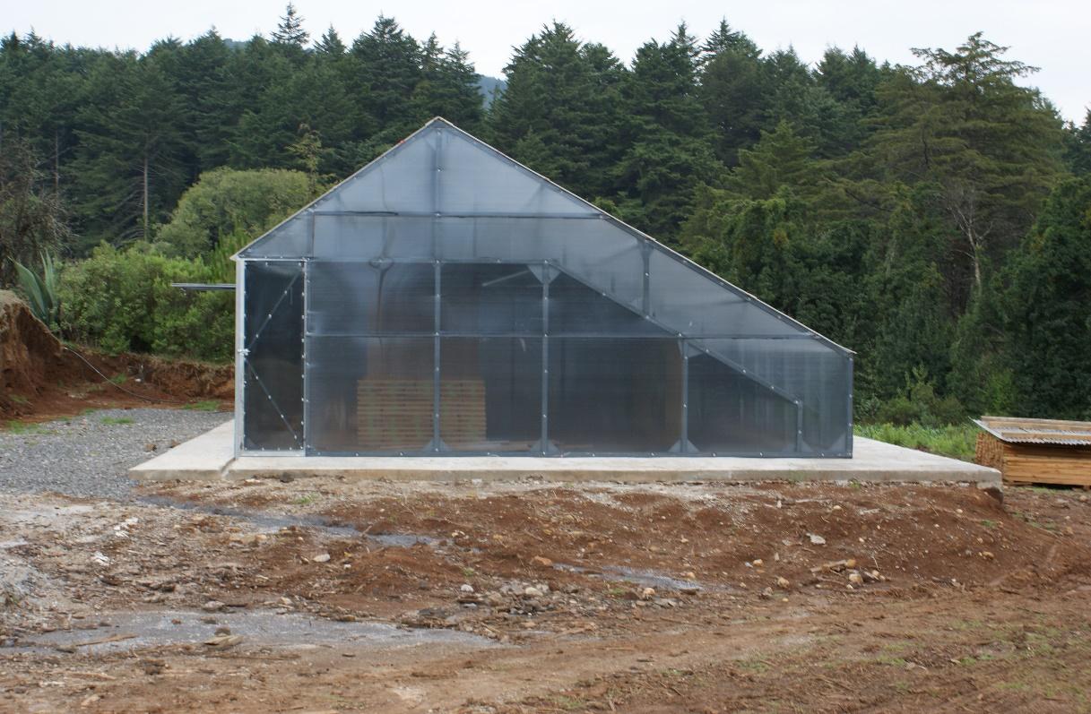 Casa de madera en el campo

Descripción generada automáticamente con confianza baja